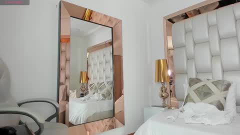 Sammy online show from October 21, 6:08 pm