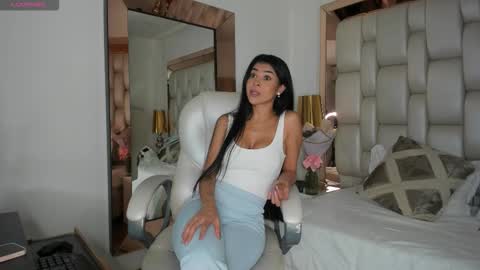 Sammy online show from November 17, 4:46 pm