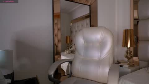 Sammy online show from March 1, 5:15 pm