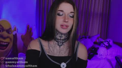 Sam    online show from May 15, 11:01 pm