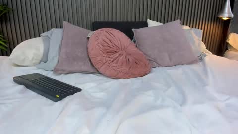 Snapshot of sammybrunette1 chatting on March 11, 9:54 pm Axel online show from March 11, 9:54 pm