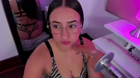 Snapshot of sammymorales chatting on May 6, 1:16 pm Sammy Morales online show from May 6, 1:16 pm