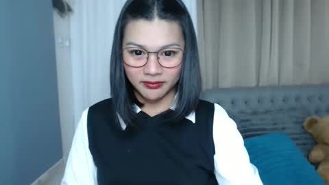 Snapshot of sammypretty19 chatting on February 17, 5:15 am im throat fucker online show from February 17, 5:15 am