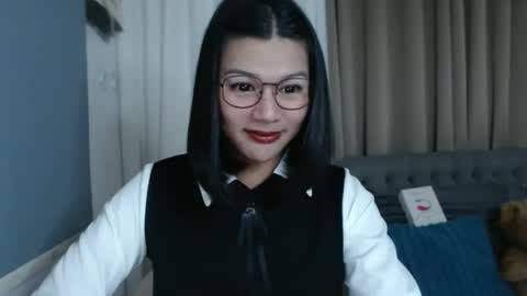 Snapshot of sammypretty19 chatting on February 25, 4:44 am im throat fucker online show from February 25, 4:44 am