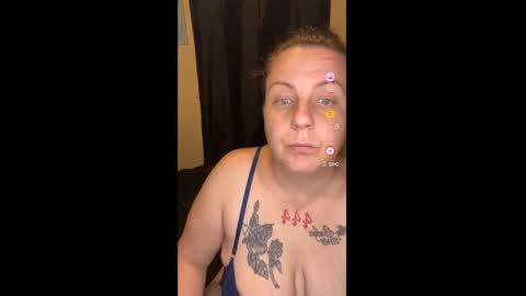 Snapshot of sammyraxx chatting on February 28, 12:10 am Sammy Raxx online show from February 28, 12:10 am