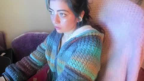 Snapshot of sammysammy_ chatting on March 8, 12:09 pm online show from March 8, 12:09 pm