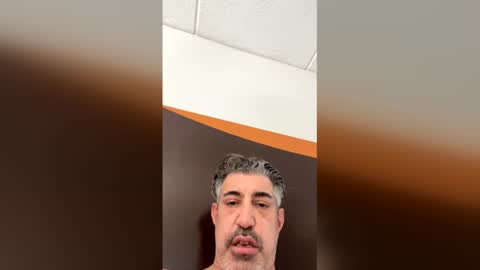 Snapshot of sammysausage2 chatting on April 7, 5:57 pm sammysausage2 online show from April 7, 5:57 pm