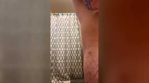 Snapshot of sammysausage2 chatting on April 22, 8:43 pm sammysausage2 online show from April 22, 8:43 pm