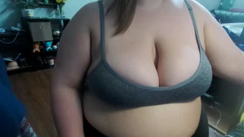 Snapshot of sammytimelove chatting on July 3, 12:50 am Sammy Time online show from July 3, 12:50 am