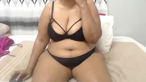 Snapshot of sammyxxx393 chatting on May 20, 5:52 pm sammyxxx393 online show from May 20, 5:52 pm