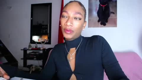 Samy doll online show from July 12, 5:04 pm