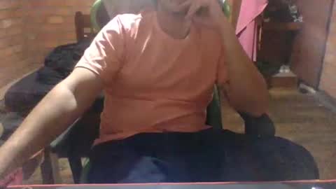 Snapshot of samsfeett chatting on September 20, 7:09 am Sam online show from September 20, 7:09 am