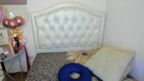 Sam  online show from March 4, 7:14 am