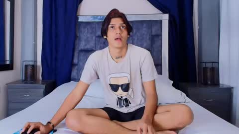 Samuel Sincee online show from January 18, 6:56 am