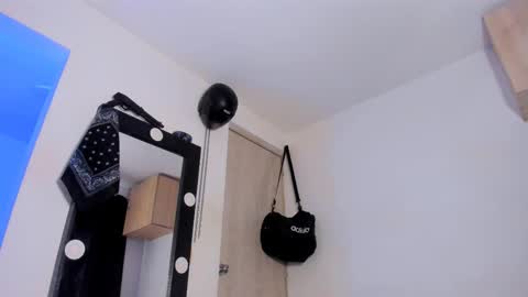   online show from October 23, 5:29 am