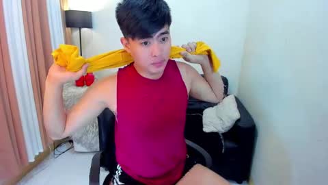 Snapshot of samuelangelo chatting on February 6, 2:55 am Sam online show from February 6, 2:55 am