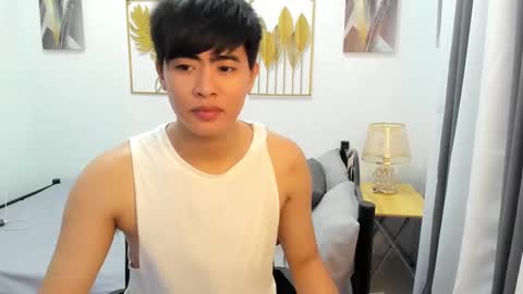 Snapshot of samuelangelo chatting on March 6, 4:08 am Sam online show from March 6, 4:08 am