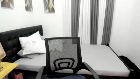 Snapshot of samuelangelo chatting on September 29, 4:45 pm Sam online show from September 29, 4:45 pm