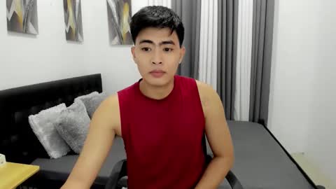 Snapshot of samuelangelo chatting on November 2, 1:02 pm Sam online show from November 2, 1:02 pm