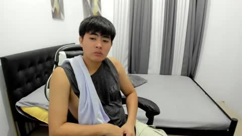 Sam online show from July 13, 6:33 pm