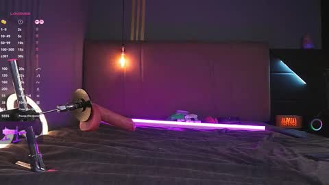 Snapshot of samuelboytattoo chatting on October 6, 3:48 am samuel online show from October 6, 3:48 am