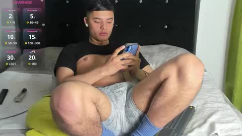 Samuel online show from January 10, 9:30 pm