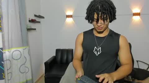 samxx_muscle online show from May 18, 2:45 pm