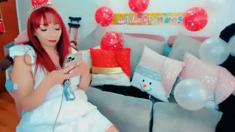 Snapshot of samy_huber chatting on December 19, 7:21 pm SAMY HUBER online show from December 19, 7:21 pm