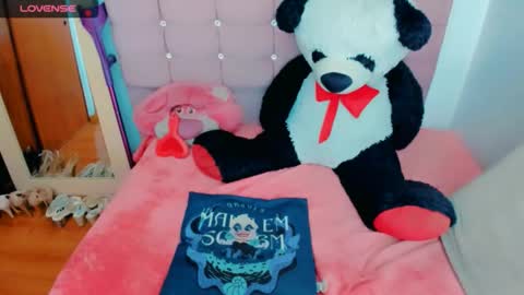 Snapshot of samy_huber chatting on January 7, 7:16 pm SAMY HUBER online show from January 7, 7:16 pm