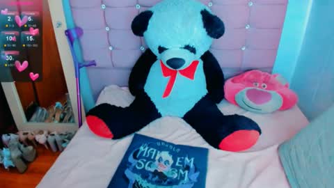 Snapshot of samy_huber chatting on February 5, 7:40 pm SAMY HUBER online show from February 5, 7:40 pm