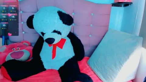 Snapshot of samy_huber chatting on February 23, 7:33 pm SAMY HUBER online show from February 23, 7:33 pm