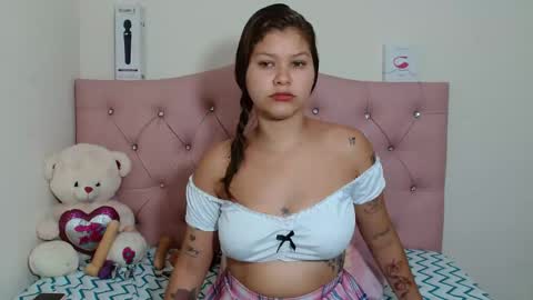 Snapshot of samy_scort18 chatting on March 7, 9:12 pm My name is Samy Lushdomi is activeThere are legends that in this room all your wishes can come true Private is Open online show from March 7, 9:12 pm