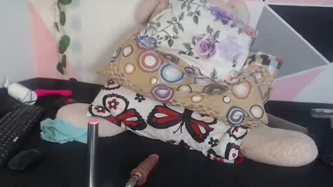 Snapshot of samy_sexx69 chatting on May 16, 2:41 am samy_sexx69 online show from May 16, 2:41 am