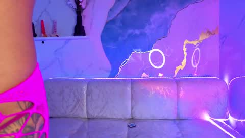 samykiuler_tp online show from November 14, 9:02 pm