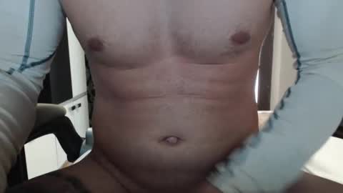 Snapshot of sanchezerik4 chatting on December 12, 12:01 pm Sanchez Erik online show from December 12, 12:01 pm