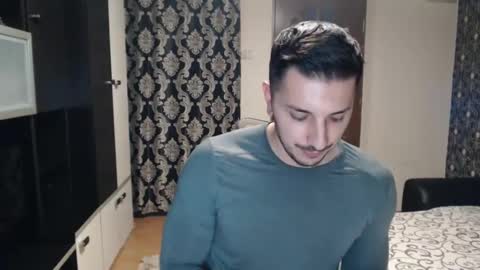 Snapshot of sanchezerik4 chatting on December 28, 2:42 pm Sanchez Erik online show from December 28, 2:42 pm