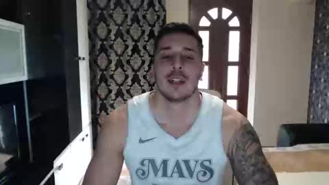 Snapshot of sanchezerik4 chatting on January 9, 10:09 am Sanchez Erik online show from January 9, 10:09 am