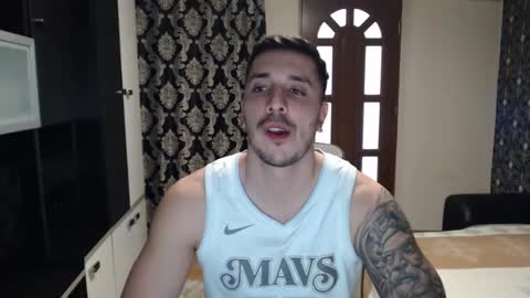 Snapshot of sanchezerik4 chatting on January 23, 8:46 am Sanchez Erik online show from January 23, 8:46 am