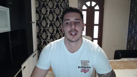 Snapshot of sanchezerik4 chatting on January 27, 9:02 am Sanchez Erik online show from January 27, 9:02 am