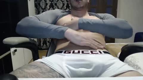 Snapshot of sanchezerik4 chatting on February 5, 3:31 pm Sanchez Erik online show from February 5, 3:31 pm