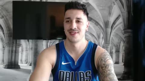 Snapshot of sanchezerik4 chatting on February 12, 6:40 am Sanchez Erik online show from February 12, 6:40 am