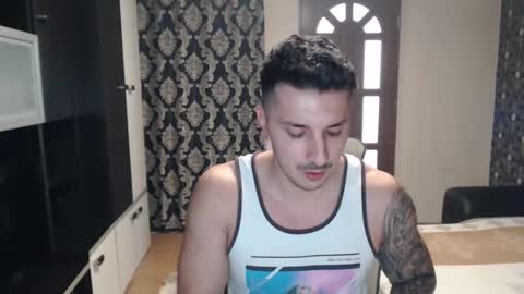 Snapshot of sanchezerik4 chatting on February 13, 1:26 pm Sanchez Erik online show from February 13, 1:26 pm