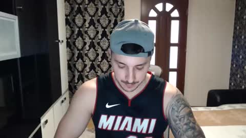 Snapshot of sanchezerik4 chatting on February 19, 8:12 am Sanchez Erik online show from February 19, 8:12 am