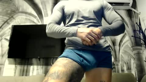 Snapshot of sanchezerik4 chatting on June 30, 11:06 pm Sanchez Erik online show from June 30, 11:06 pm