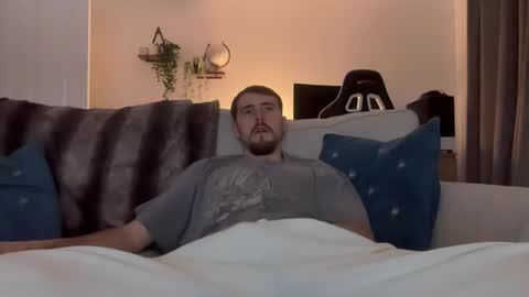 sandb250 online show from January 3, 11:55 pm