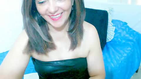 Snapshot of sandi_amaya chatting on February 27, 10:09 pm sandi amaya online show from February 27, 10:09 pm