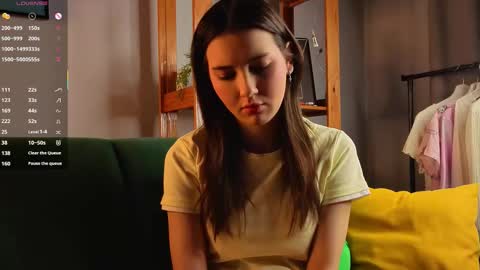 Snapshot of sandili chatting on February 9, 1:20 am Isabel but you can call me Bella online show from February 9, 1:20 am