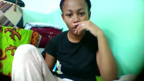 sandra1253099 online show from December 21, 6:20 am