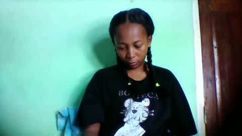 sandra1253099 online show from March 28, 6:24 am