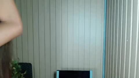 sandra online show from July 12, 4:58 am